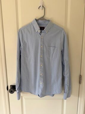 UNTUCKit Light Blue Cotton Slim Fit Button Down Shirt Spring Summer Staple